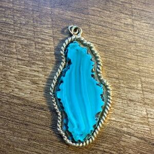 Source Unknown Turquoise and Gold Necklace Pendant